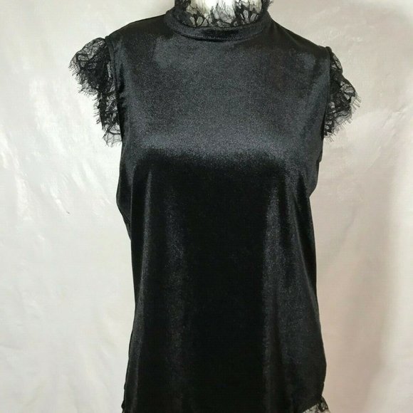 Rose & Olive Tops - ROSE & OLIVE LACE TRIM BLACK SLEEVELESS TOP-SIZE S